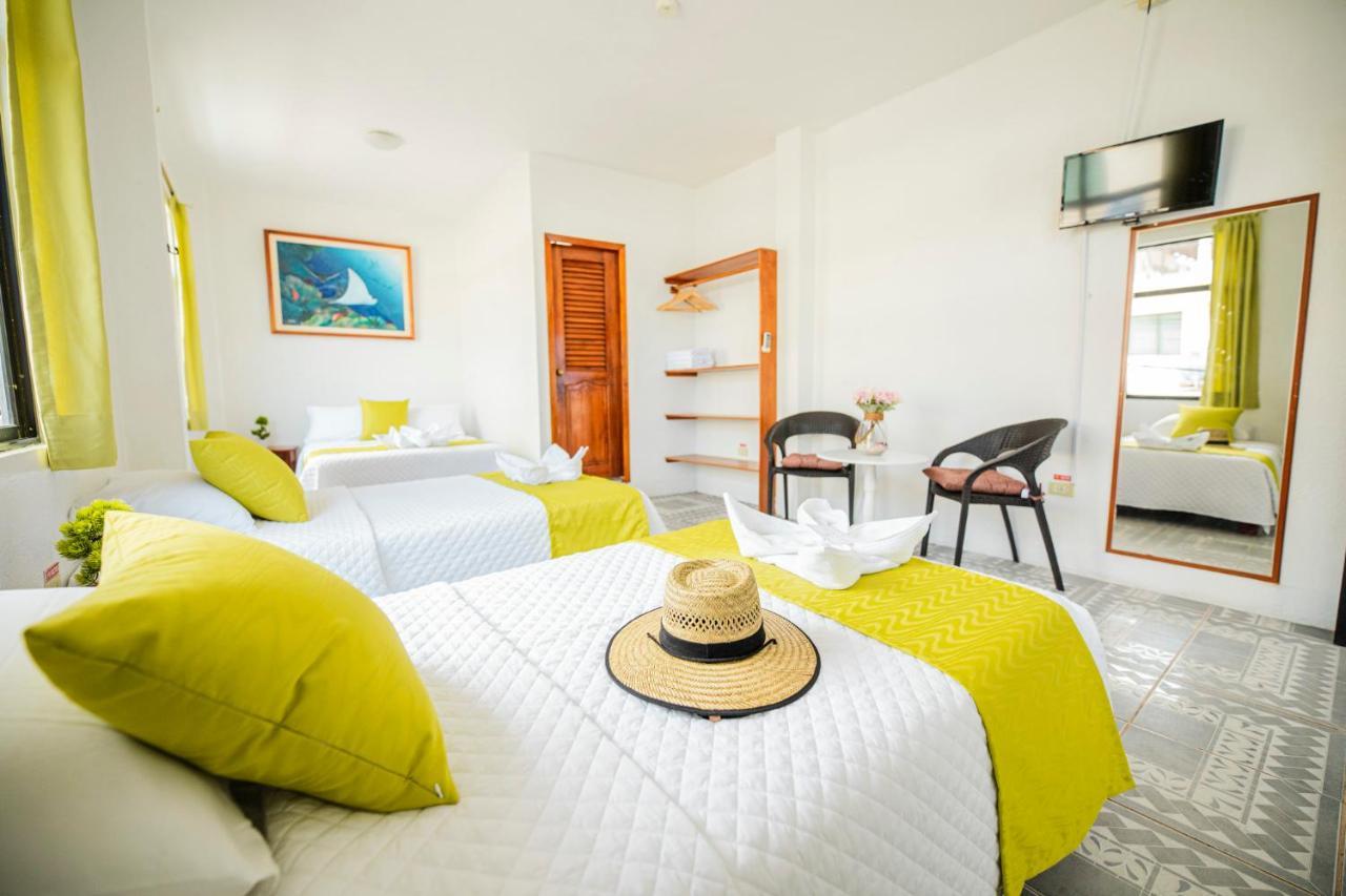 Hostal Gardner Galapagos Puerto Ayora  Eksteriør billede