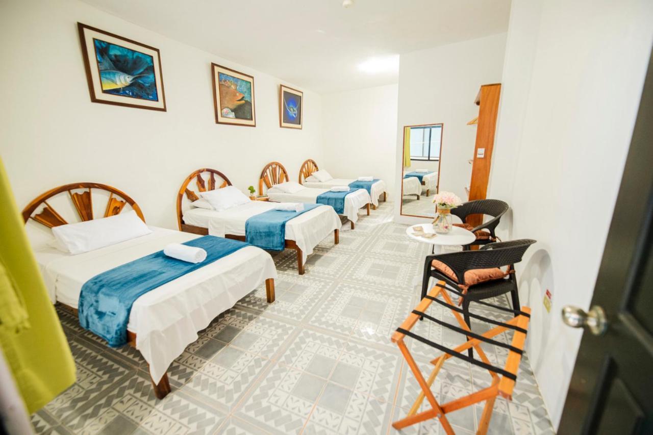 Hostal Gardner Galapagos Puerto Ayora  Eksteriør billede