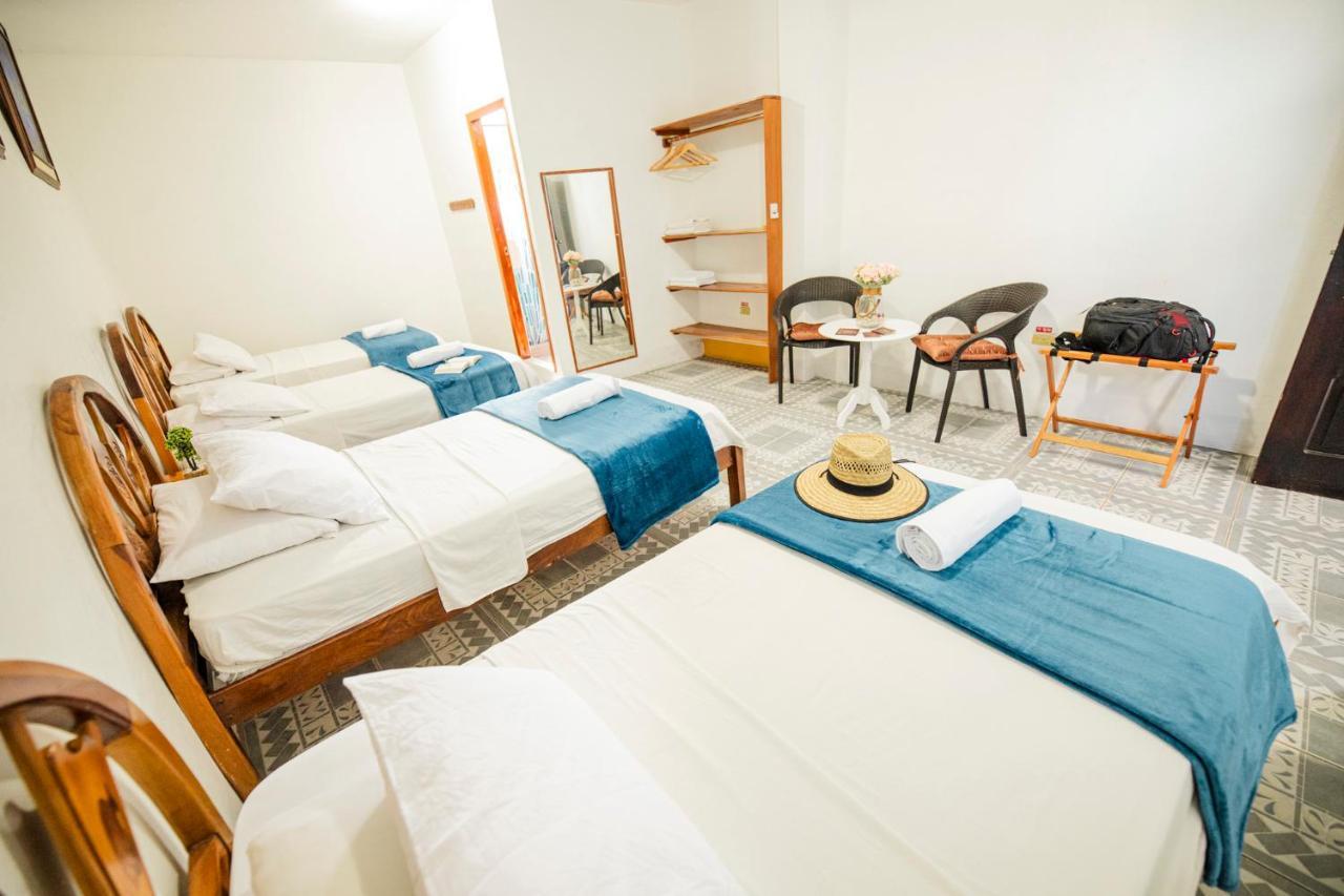 Hostal Gardner Galapagos Puerto Ayora  Eksteriør billede