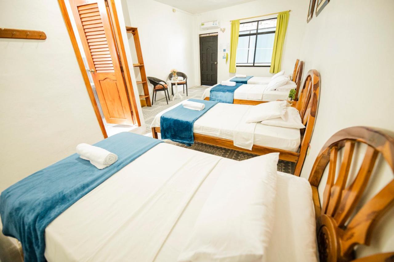 Hostal Gardner Galapagos Puerto Ayora  Eksteriør billede