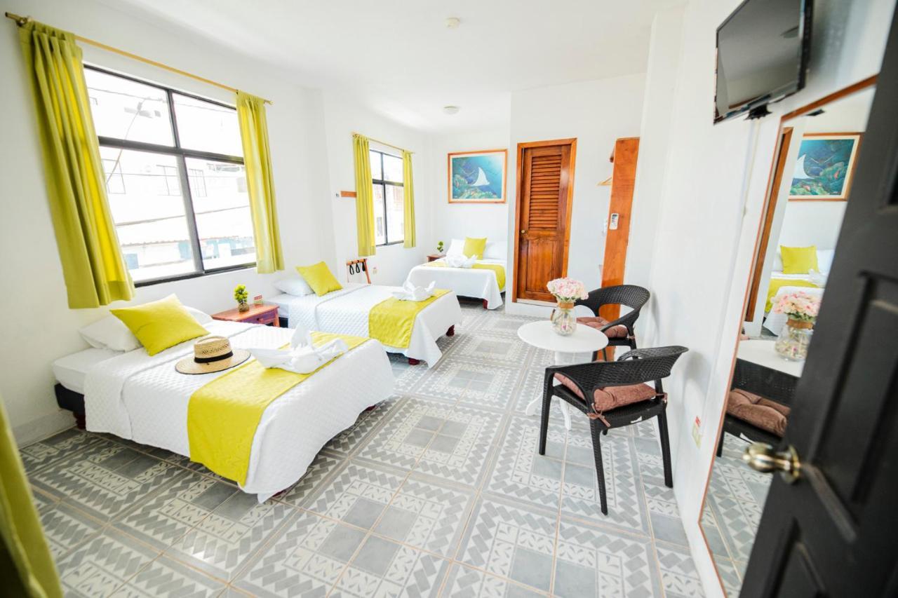 Hostal Gardner Galapagos Puerto Ayora  Eksteriør billede